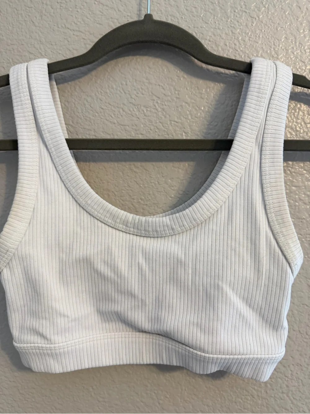 ALO Yoga White Ribbed Scoop Neck Sports Bra Tank